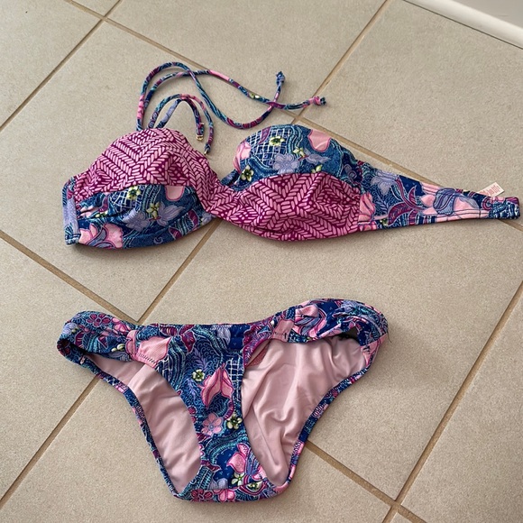 Floral Periwinkle lavender bikini set - Picture 1 of 4